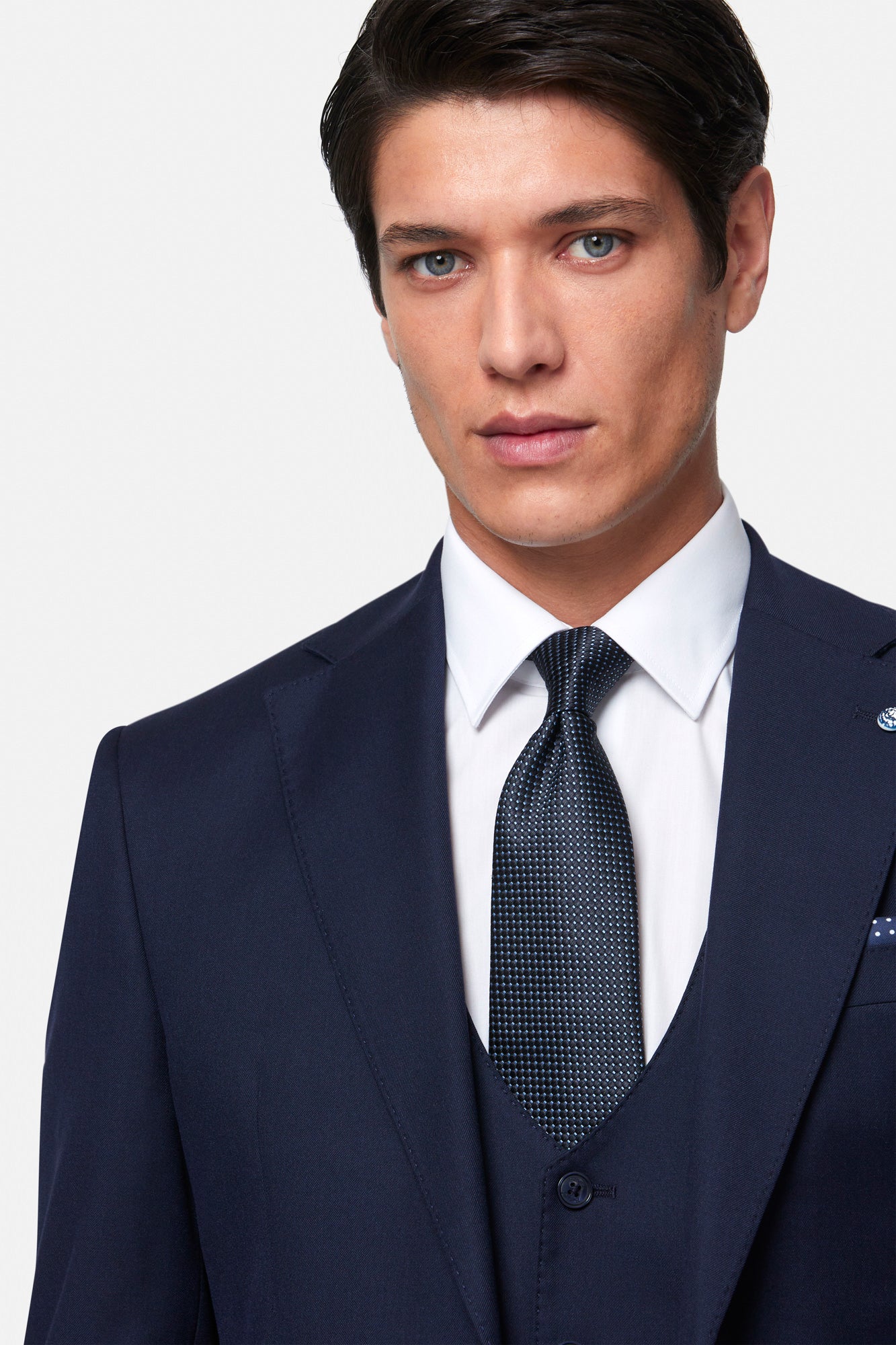 Edina Navy 3PC Suit By Benetti Menswear